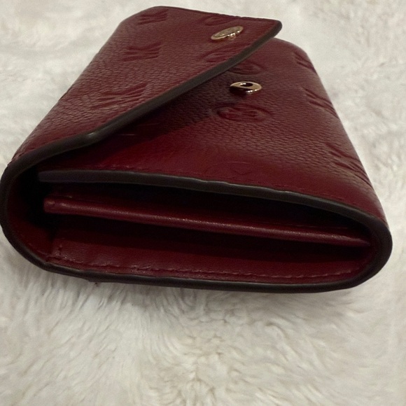 NEW Michael Kors Deep Red Embossed Wallet - Picture 3 of 5